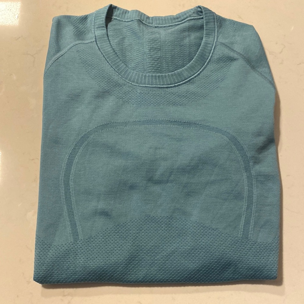 Lululemon Women’s Swiftly Tech Long Sleeve Shirt sz: 8